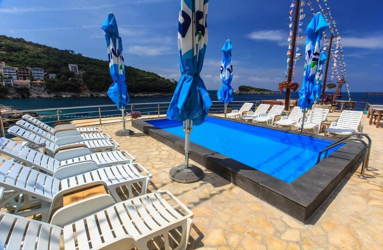Hotel Victoria Бар Экстерьер фото